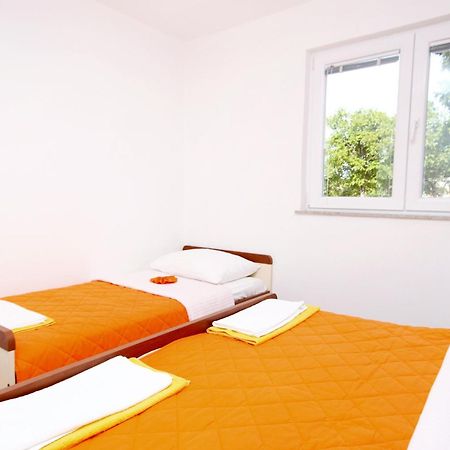 Apartments With A Parking Space Seline, Paklenica - 6603 Starigrad Paklenica Phòng bức ảnh