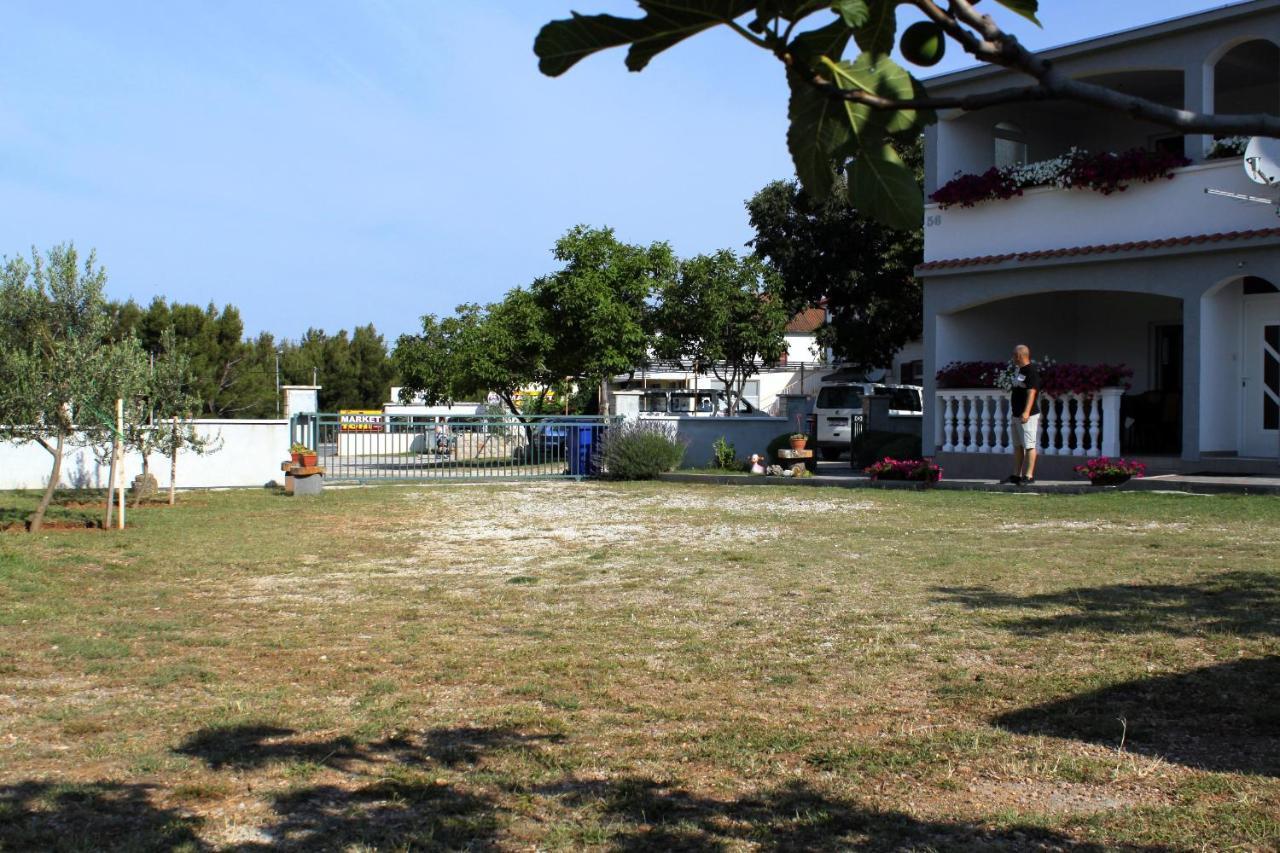 Apartments With A Parking Space Seline, Paklenica - 6603 Starigrad Paklenica Ngoại thất bức ảnh