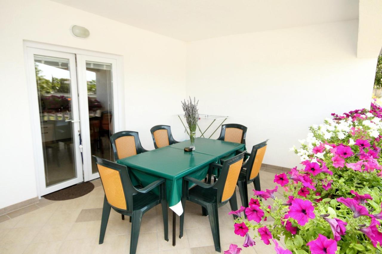 Apartments With A Parking Space Seline, Paklenica - 6603 Starigrad Paklenica Ngoại thất bức ảnh