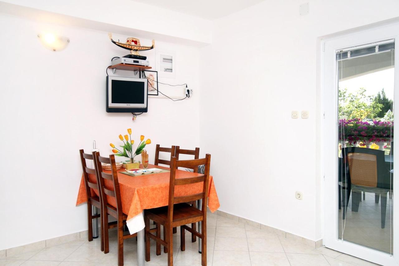 Apartments With A Parking Space Seline, Paklenica - 6603 Starigrad Paklenica Ngoại thất bức ảnh