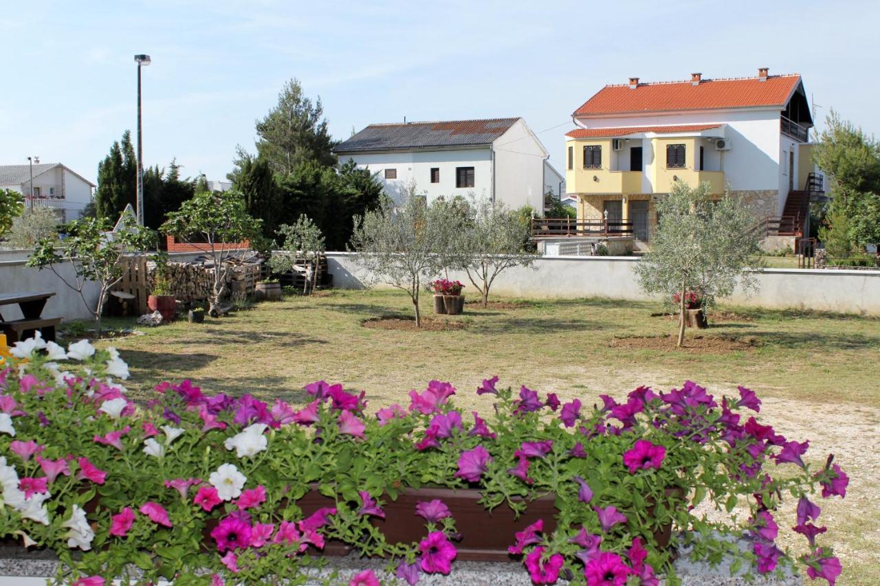 Apartments With A Parking Space Seline, Paklenica - 6603 Starigrad Paklenica Ngoại thất bức ảnh